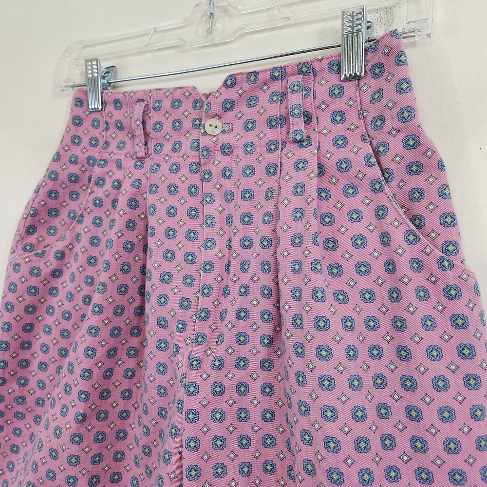 Vintage 90s High waisted Dad shorts - Picture 3 of 5